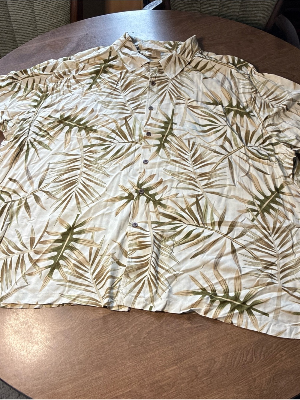 Men's Cream Short-Sleeve Button-Down Shirt with Olive Palm Print